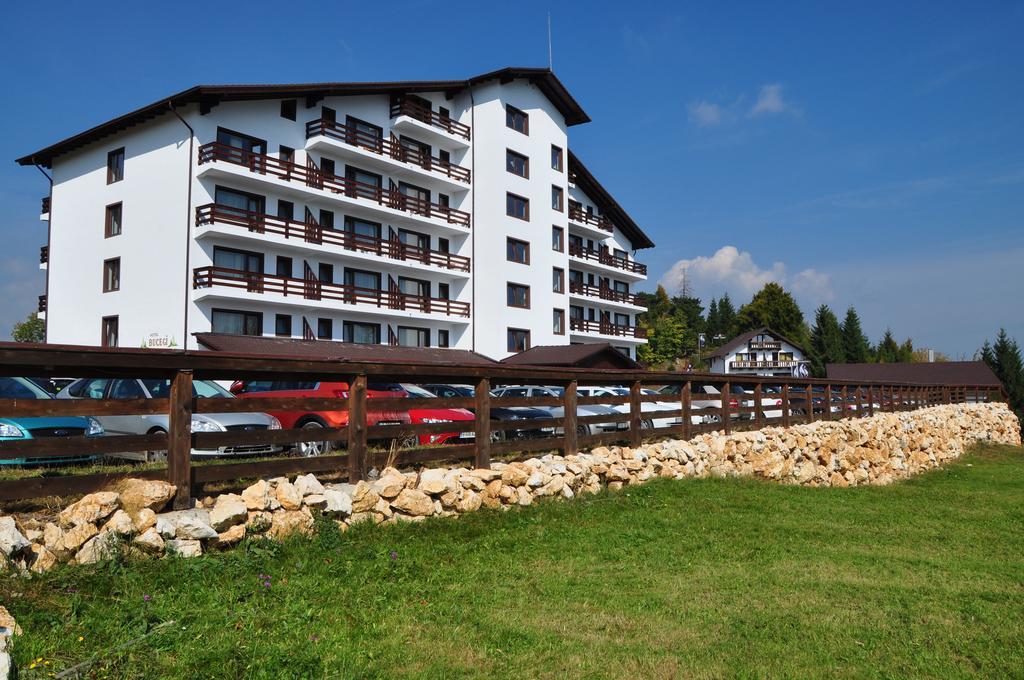 Cheile Gradistei Fundata Resort Eksteriør bilde